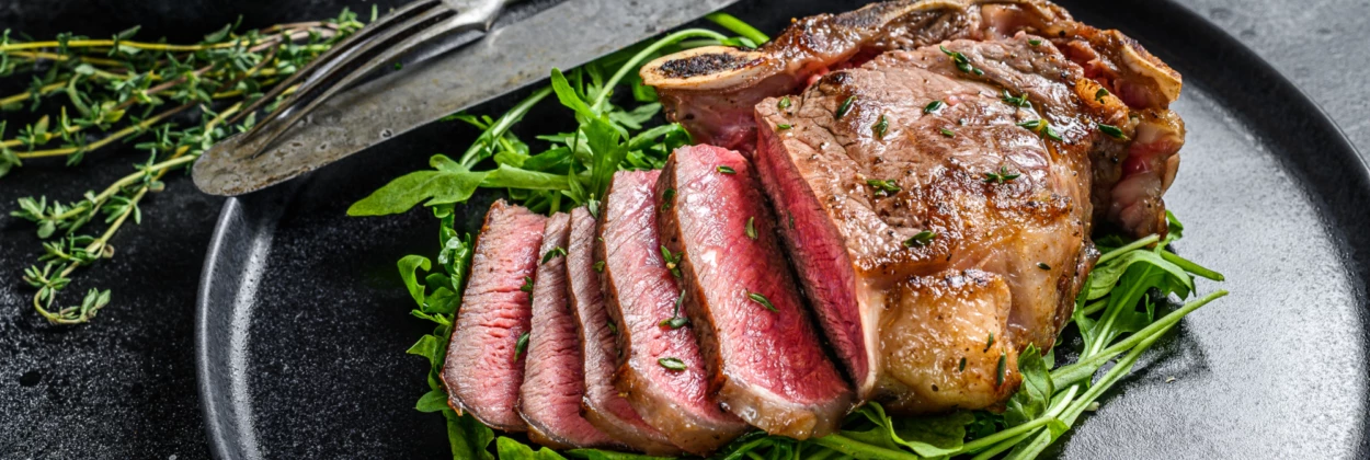 Rare sliced grilled club beef meat steak black ba 2022 01 19 00 07 53 utc